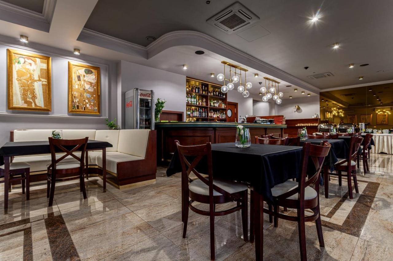 Hotel Poniatowski Ράντομ Εξωτερικό φωτογραφία