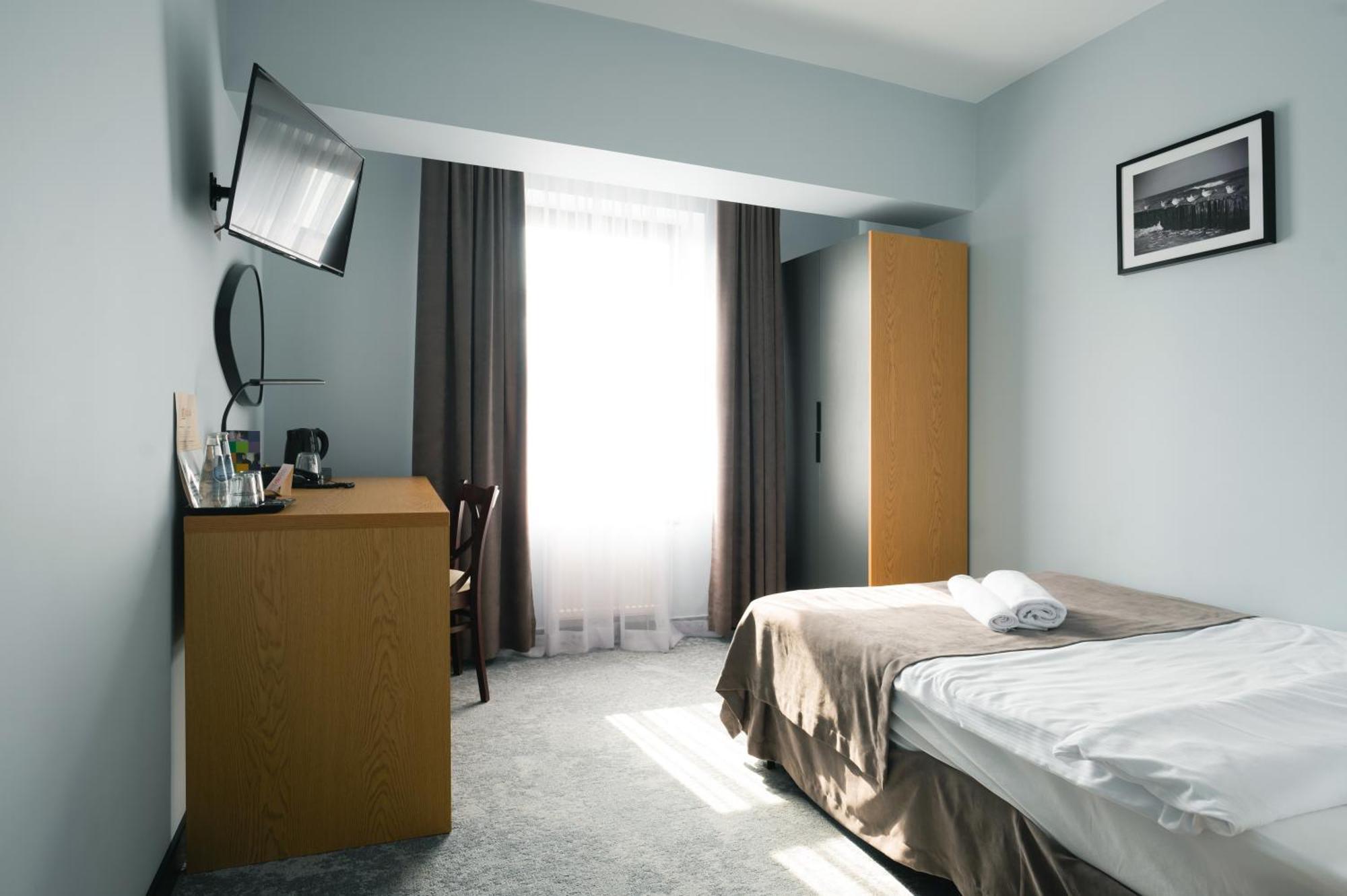 Hotel Poniatowski Ράντομ Εξωτερικό φωτογραφία