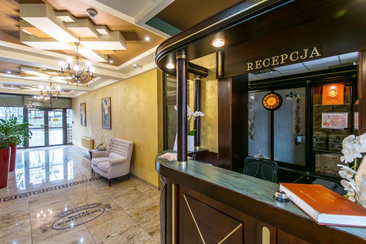 Hotel Poniatowski Ράντομ Εξωτερικό φωτογραφία